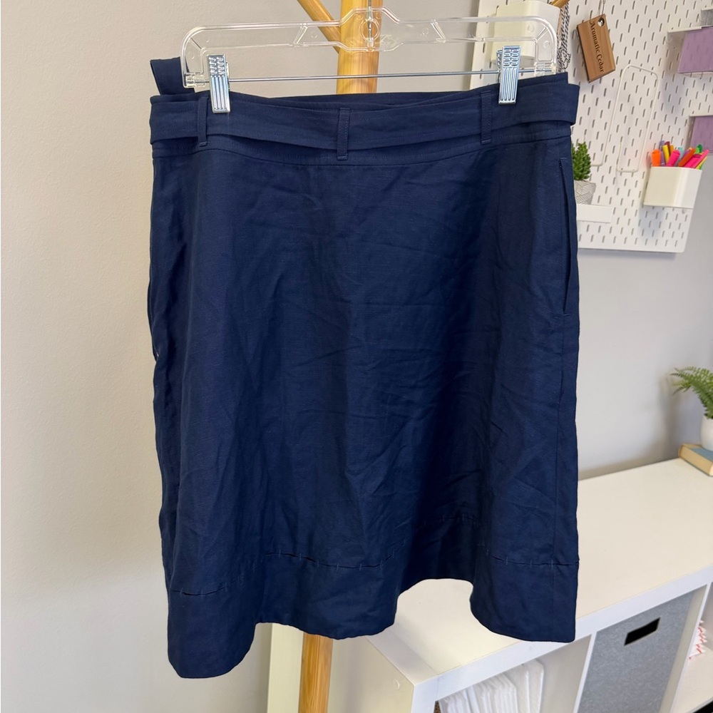 Banana Republic Navy Blue Line. Blend Skirt Size 10 - Picture 3 of 6